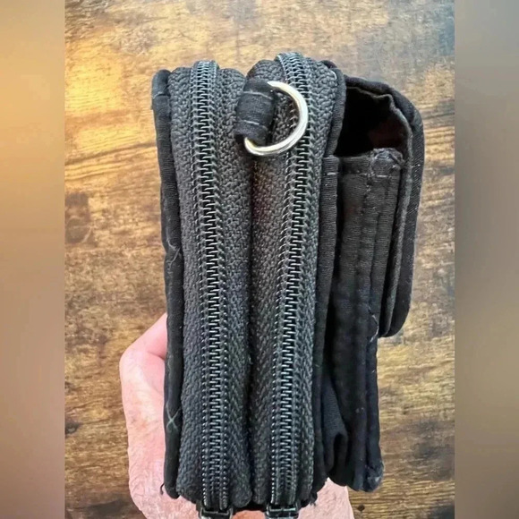 Vera Bradley | black microfiber women’s wallet. - Picture 13 of 15